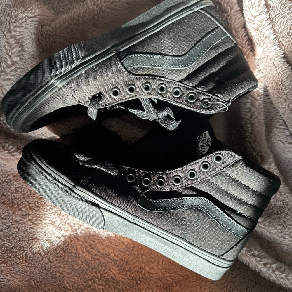 Vans Sk8-Hi Shoe (Color: Canvas Black/Black)